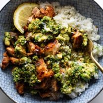Chipotle-Chicken-with-Chunky-Pistachio-Avocado-Sauce-2